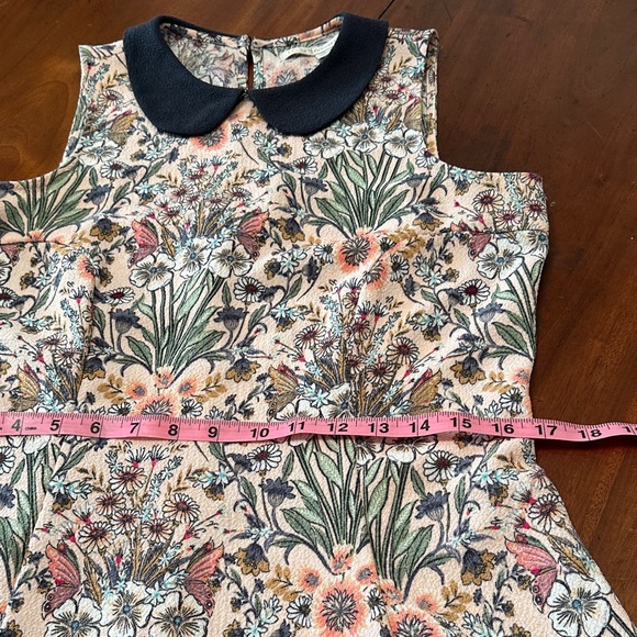 LC Lauren Conrad Floral Dress with Navy Collar - Picture 10 of 11